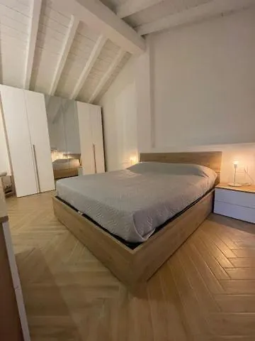 Appartamento Sweet Home... Parking Inside Azzano San Paolo